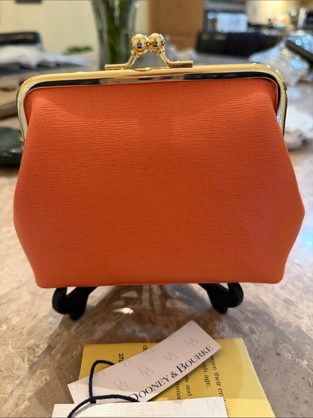 Dooney & Bourke NWT Bright Orange Leather Kiss-Lock card Holder/coins  purse